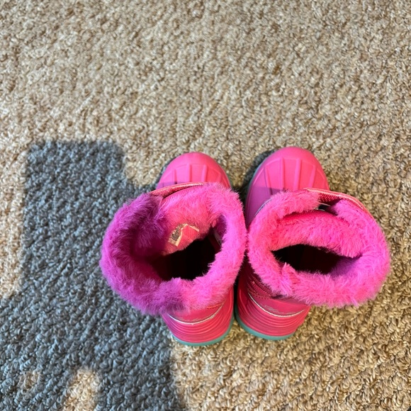Pink Skechers Kids 6C Winter Boots - Picture 3 of 5